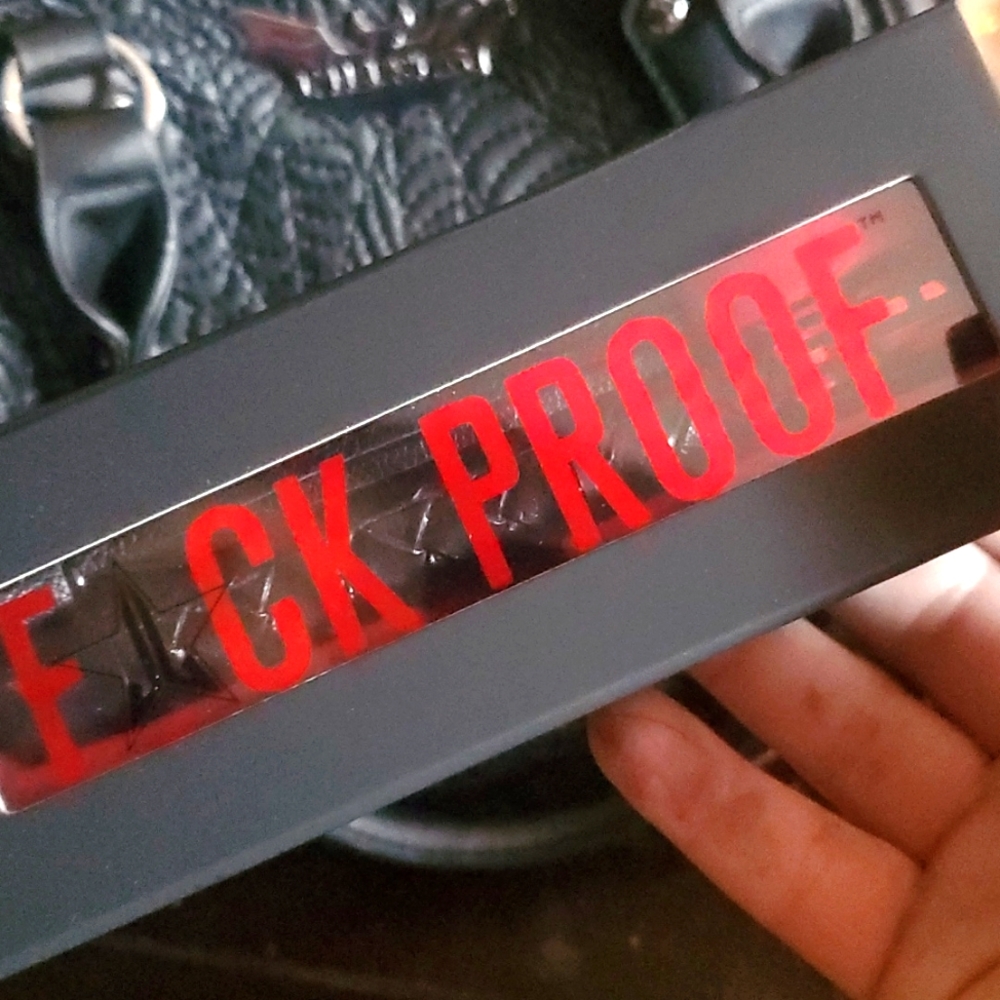 Fuck proof Mascara